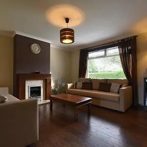 Lasswade Road House Holiday home